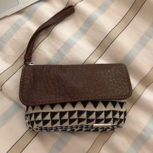 wallet wristlet
